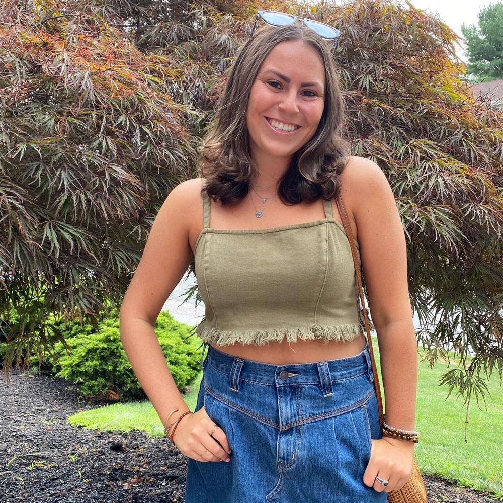 Meet your Posher, Lauren